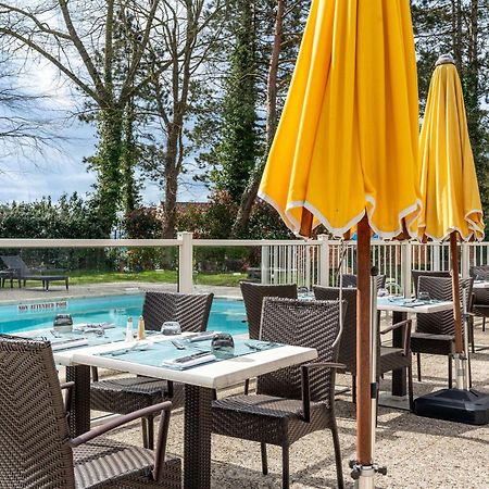 Ibis Styles Lisieux Normandie Bagian luar foto