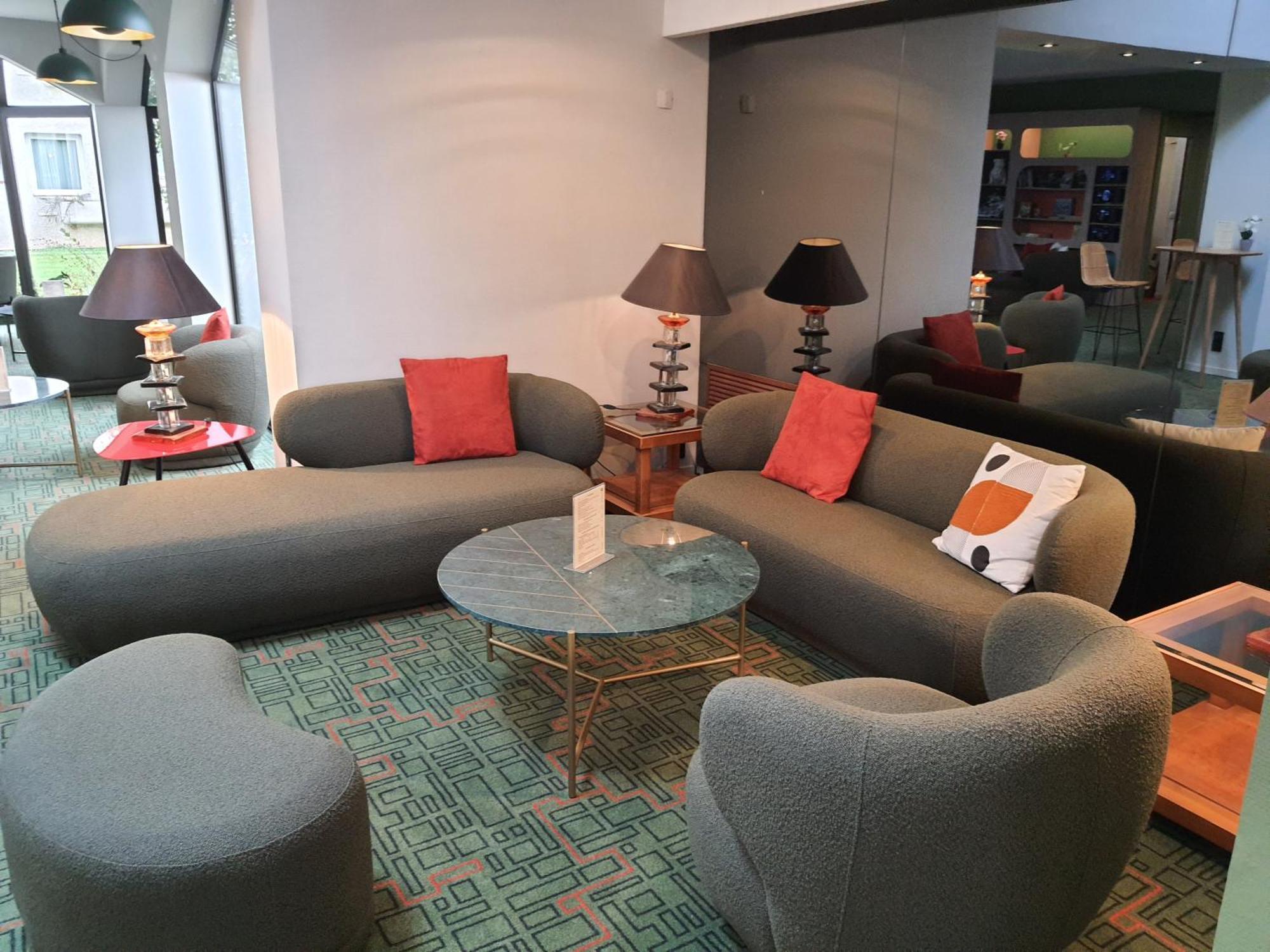Ibis Styles Lisieux Normandie Bagian luar foto
