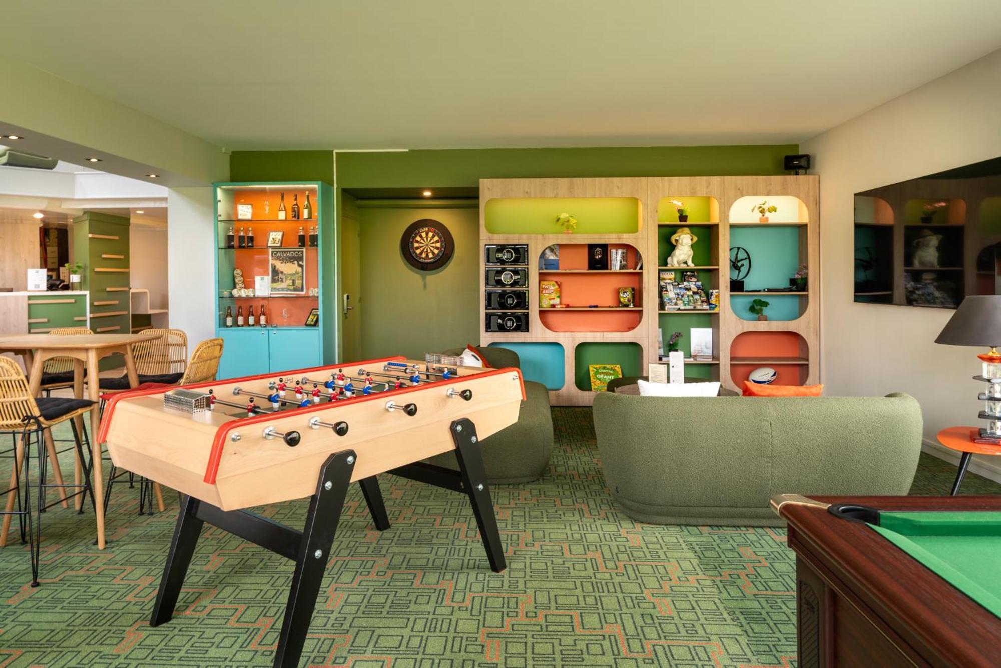 Ibis Styles Lisieux Normandie Bagian luar foto
